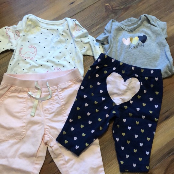 Carters & gap bundle - Picture 10 of 11